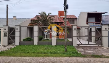 EXCELENTE RESIDÊNCIA PERTO DO MAR