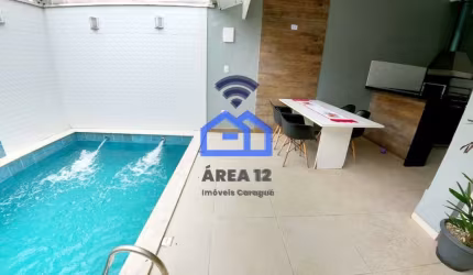 Casa à venda no bairro Capricórnio com 3 dormitórios, sendo 2 suítes, sala, cozinha americana e 2 v