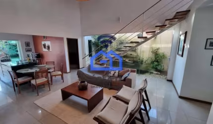 Sobrado à venda no bairro Pontal de Santa Marina - 4 dormitórios, sendo 1 suíte, sala com 2 ambient