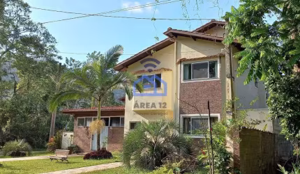 Casa espetacular à Venda no Condomínio Mar Verde II, com 04 dormitórios sendo 03 suítes em Caraguat