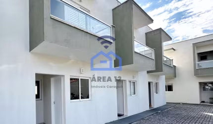 Casa com 02 suítes e uma vaga de garagem em Condomínio à Venda, a apenas 300 metros da Praia das Pa