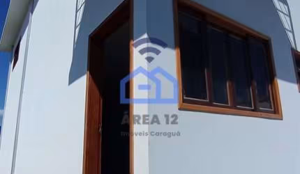 Sobrado à Venda no bairro do Morro do Algodão em Caraguatatuba, SP - 78m² com 02 suítes espaçosas s