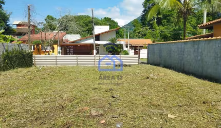 Terreno à venda no Mar Verde em Caraguatatuba, SP - Terreno amplo de 384m², localizado em condomíni