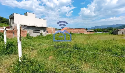 Terreno à venda no bairro Jardim das Gaivotas em Caraguatatuba, SP - terreno medindo 7mX35m, total