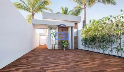 Linda Casa em construção à venda no bairro do Golfinho em Caraguatatuba, SP - Ótima oportunidade pa