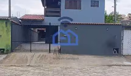 Sobrado espetacular à venda no bairro da Martim de Sá em Caraguatatuba, SP - Conforto e localização