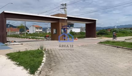 Oportunidade de Terreno de 150m² em condomínio à venda, no Portal dos Pássaros em Caraguatatuba, SP
