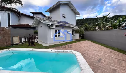 Casa em condomínio à Venda no condomínio Mar Verde em Caraguatatuba, SP