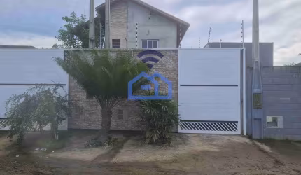 Oportunidade de Sobrado com 5 quartos e piscina à venda no bairro do Golfinho em Caraguatatuba, SP
