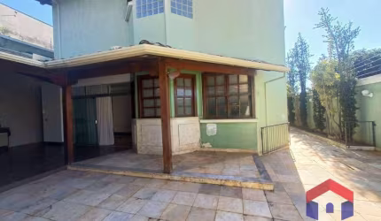 Casa com 4 dormitórios à venda por R$ 890.000,00 - Venda Nova - Belo Horizonte/MG