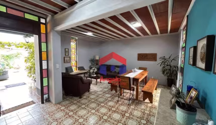 Casa com 4 dormitórios à venda, 220 m² por R$ 900.000,00 - Vila Cloris - Belo Horizonte/MG