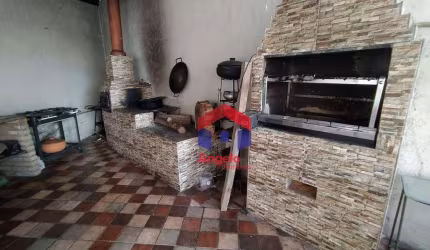 Casa com 3 quartos à venda, 100 m² por R$ 520.000 - Mantiqueira - Belo Horizonte/MG