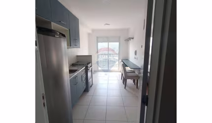 Apartamento na Chácara Santo Antônio 29M² sendo 1 dormitório e vaga na garagem.