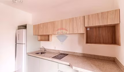 Excelente Studio Penthouse com 50m2 no Melhor da República!!