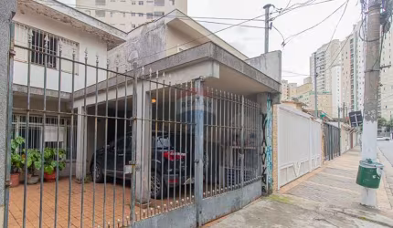 Sobrado à Venda – Ótima Localização e Preço Reduzido na Rua Guilherme Bebiano Martins