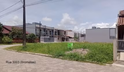 TERRENO-ESQUINA-ITACOLOMI-BALNEÁRIO PIIÇARRAS