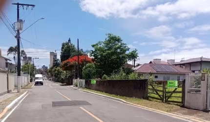 TERRENO C/ 676m2 - CENTRO - BAL PIÇARRAS
