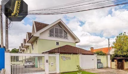 Sobrado com 3 dormitórios à venda, 154 m² por R$ 690.000,00 - Boqueirão - Curitiba/PR