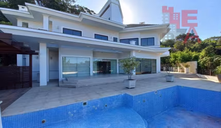 Casa à venda no bairro Carvoeira - Florianópolis/SC
