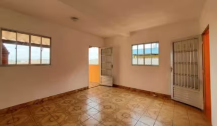 Sobrado à venda na com 150m² 4 dormitórios 1 suíte 3 banheiros 4 vagas