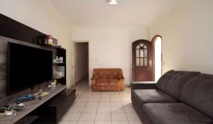 Casa à venda 300m² com 3 dormitórios e 2 vagas  no Ipiranga