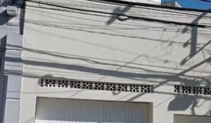 Casa à venda 275m² 3 dormitórios 3 suítes 2 vagas no Jardim São José (Zona Norte).