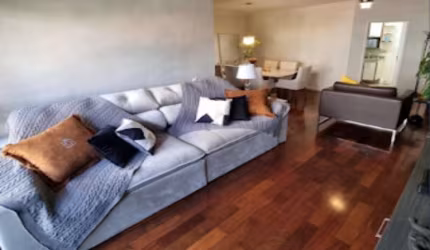 Apartamento à venda na Vila Mariana com  134m² 4 dormitórios 4 banheiros, Condomínio Edíficio Cintia