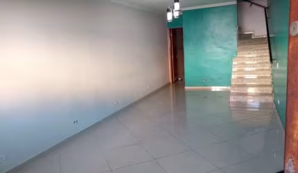 Sobrado em condomínio fechado, no bairro do Piquer,i Pirituba - são Paulo SP oferece segurança com b