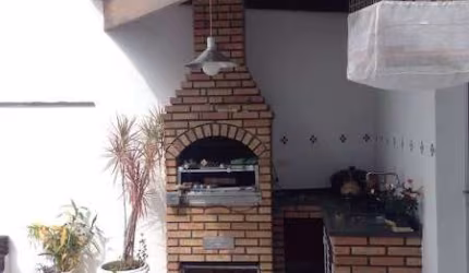 Casa à venda no Jardim Guapira 3 dormitórios 1 suíte 3 banheiros 5 vagas