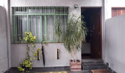 Casa Assobradada à venda com 120m² 2 dormitórios 2 banheiros 1 vaga no Campo Belo.