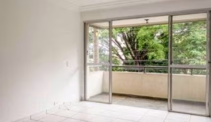 Apartamento com 3 dormrs/1 suite, 2 vagas, na Av. Braz Leme.