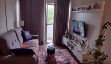 Apartamento á venda na Vila Mariana  67m² com 2 dormitórios  2 banheiros  1vaga