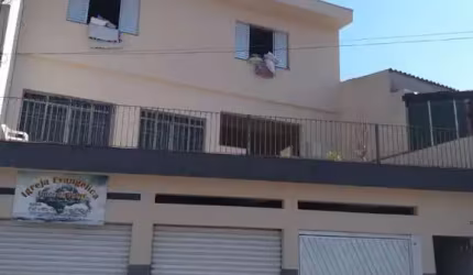Sobrado à venda com 150m² 3 dormitórios 1 suíte e 3 vagas de garagem na Vila Marari , São Paulo - SP