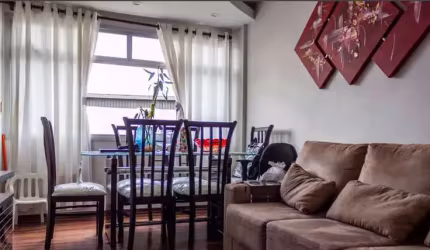 APARTAMENTO com 2 dormitórios e 1 garagem