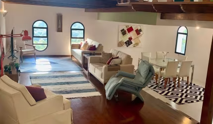 Apartamento com 4 dormitórios à venda