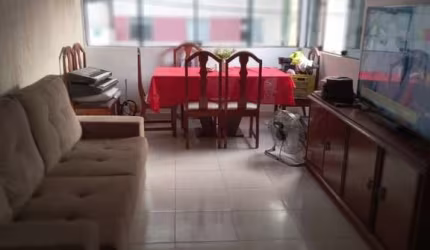 Casa à Venda em Santo Amaro, SP