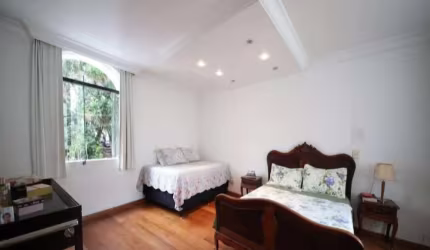 Casa Alto Padrão para Locação, Jardim dos Estados São Paulo - SP, Com 4 Quartos e 4 Vagas!