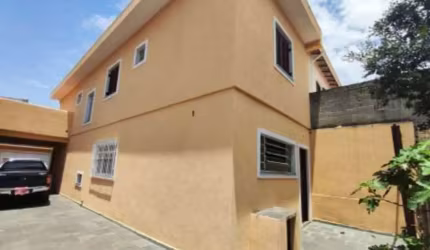 Linda Casa à Venda no Jardim Cliper - SP