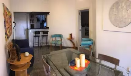 Apartamento no Condomínio Edifício Soho Square na Vila Paulista com 2 dormitórios 2 banheiros 1 vaga