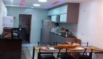 Sobrado à venda na Casa Verde com 193m² 3 dormitórios 3 suítes 4 banheiros 2 vagas