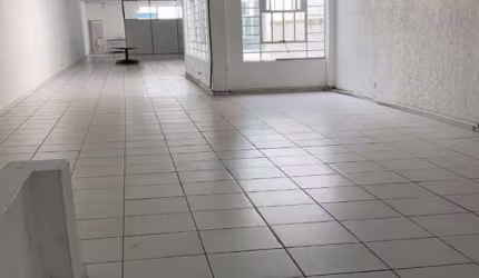 Sobreloja para Locação na Luz com 300m²