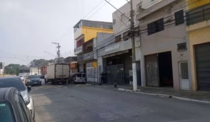Belo Prédio à venda em São Mateus Com 220m²  de construção! Próximo ao Monotrilho!