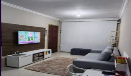 Sobrado à venda na Cidade Líder com 150m² 3 dormitórios 2 suítes 4 banheiros 2 vagas