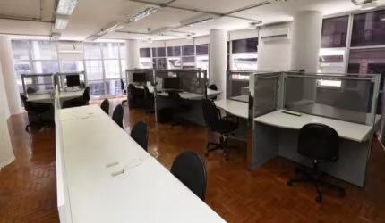 Sala Comercial para locação. - Edifício Triângulo, São Paulo - MOBILIADO