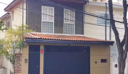 Casa com 4 quartos sendo 2 suites e 4 vagas de garagem  no Jardim Sáo Paulo para compra ,.