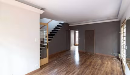 SOBRADO de 144m ²com 2 dormitórios -  - VILA CORDEIRO/SP