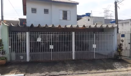 Casa de Vila no Socorro | 03 Quartos (01Suíte) | 03 Vagas | Edícula