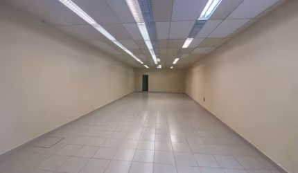 Excelente Loja com escritório/estoque no Centro de São Paulo - Excelente localização!...