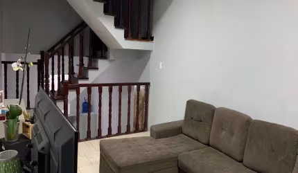 Sobrado à venda no Jardim Esmeralda
