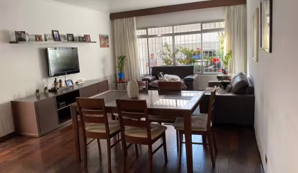 Casa na Vila Congonhas, 200m², 4 dormitórios.
